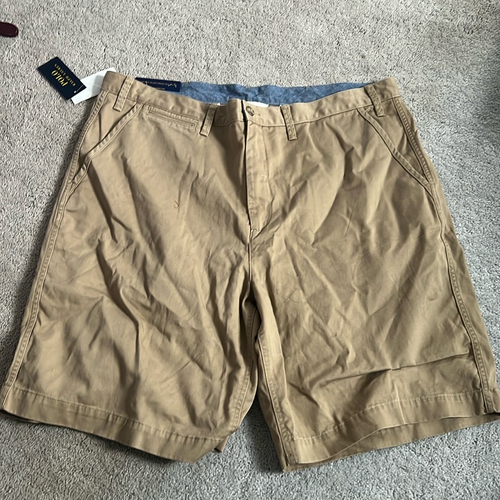 Polo Men's khaki shorts relaxed fit 10" size 40W